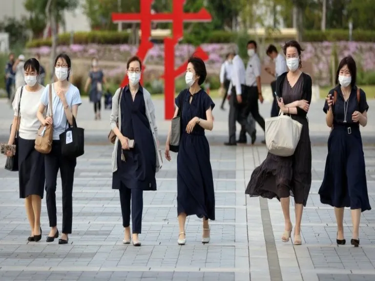 Covid-19 pandemic: Japan widens emergency